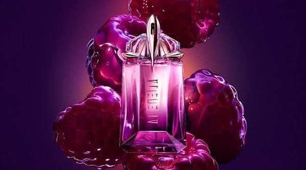 Mugler